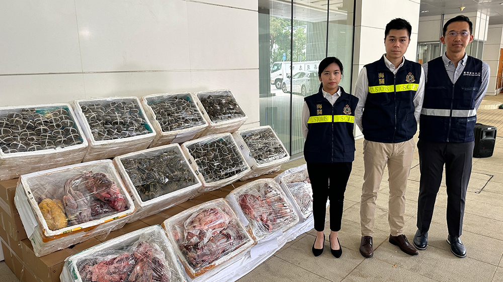 海關「破冰者」行動拘6人 檢20萬元走私凍肉及大閘蟹