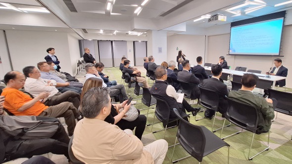 市建局：龍城區試行聯廈聯管 2幢單幢式舊樓參與