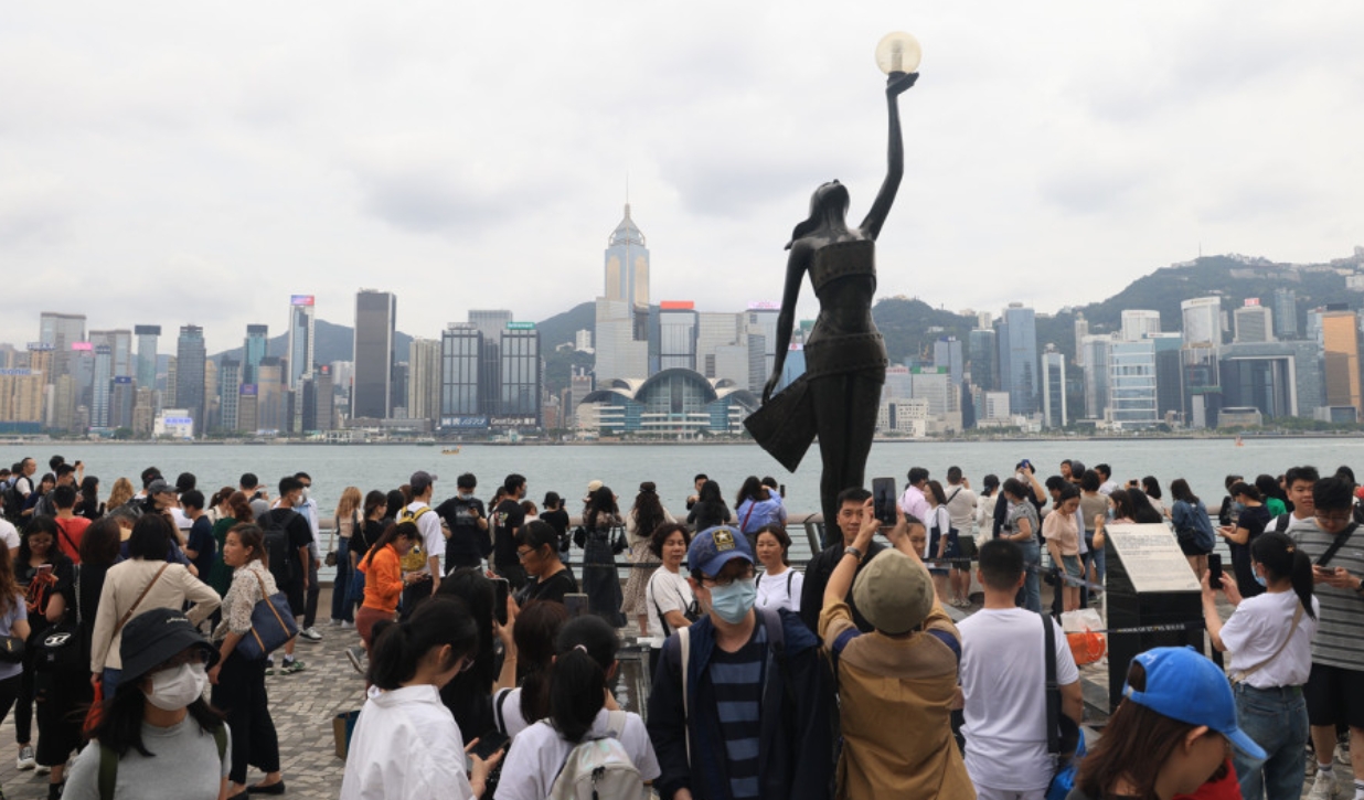 【商報時評】遊客數據佳 應變迎商機