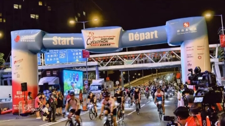 香港單車節逾3.6萬人參與 李慧詩：享受比賽欣賞沿途風景