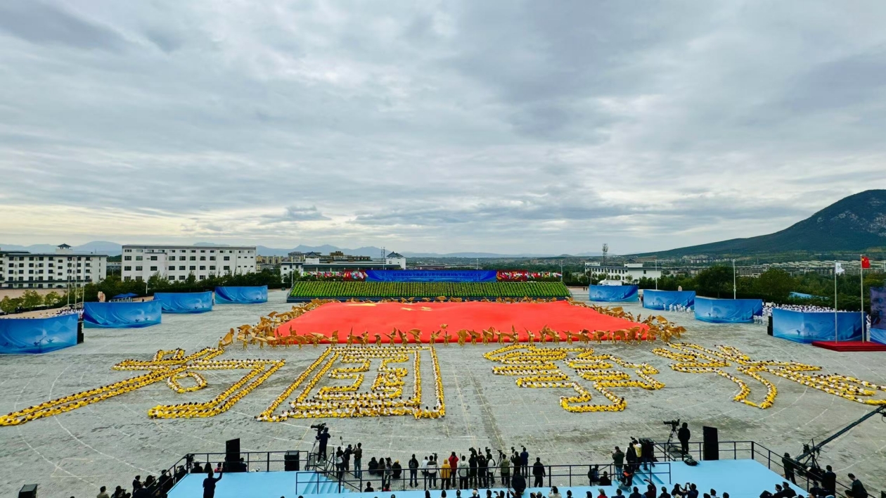 「功夫鄭州」迎賓朋 「世界少林」展魅力
