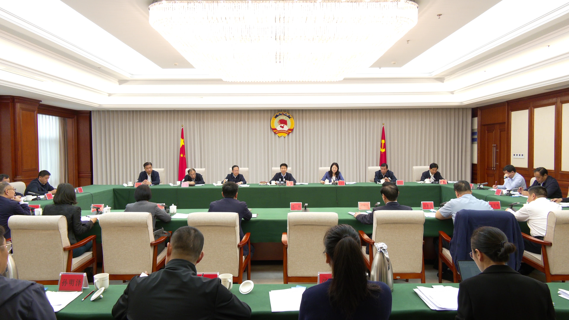 涉外法律服務新視野高峰論壇在鄭州舉行