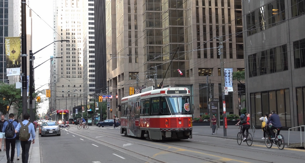 加拿大8月經濟零增長 商品生產行業是拖累主因