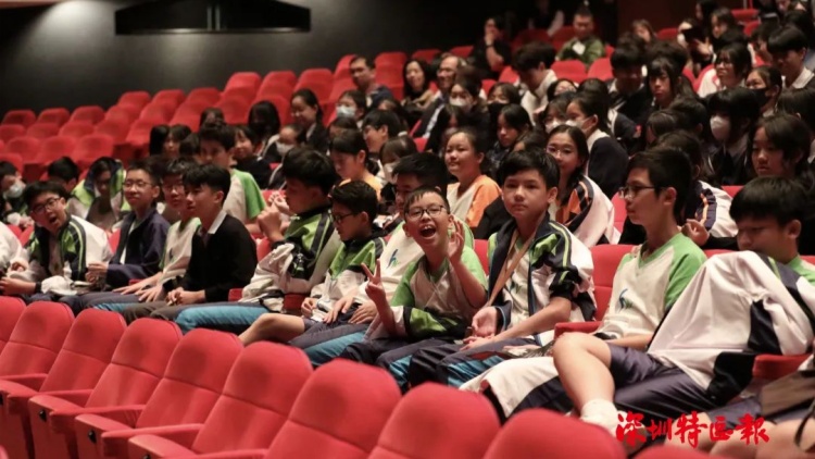 跟「葉問」比划拳腳！《詠春》香港特別版給他們開了專場……