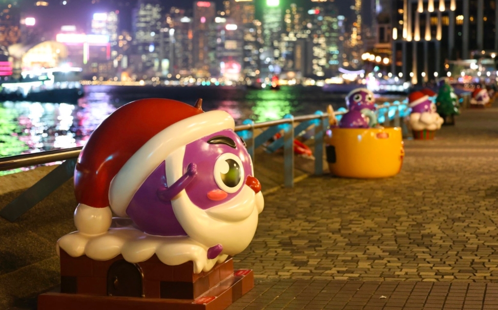 多圖丨提子Bling Bling照尖東 與民同樂分享聖誕喜悅