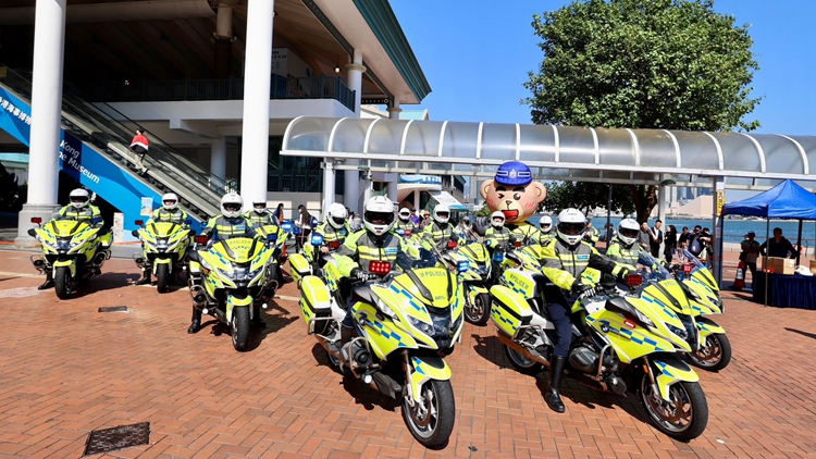 12·2全國交通安全日 警方港島舉辦活動宣傳道路安全