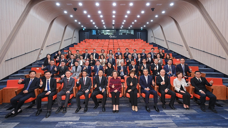 30名內地公務員赴港交流 楊何蓓茵：為未來更緊密合作打好基礎