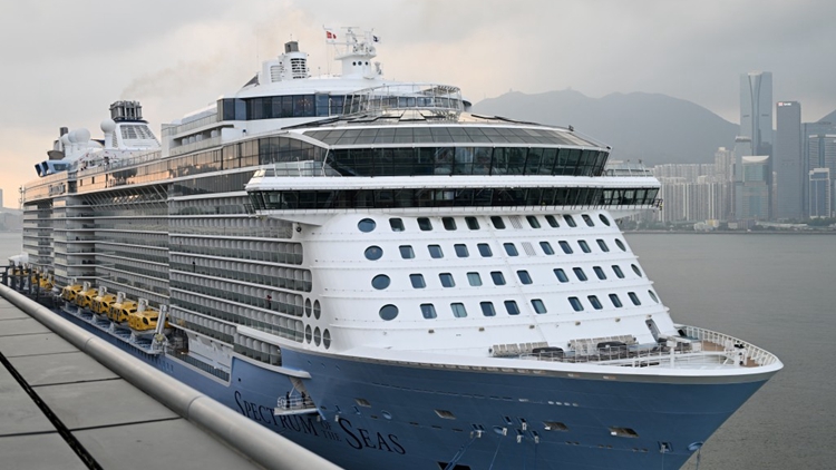 海洋光譜號抵港 旅客指碼頭交通安排方便 指引清晰