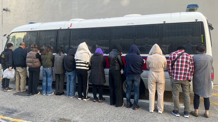 警方大埔捣破非法麻雀賭檔 拘捕13名男女