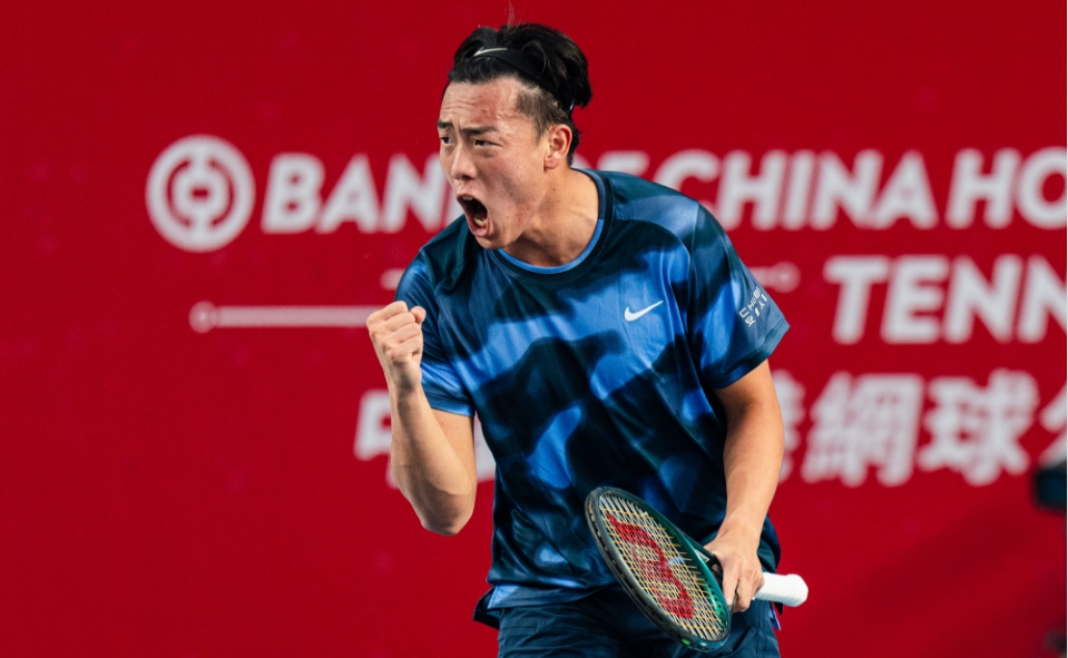 有片丨【ATP香港網球賽第2日賽事】力戰不敵商竣程 黃澤林：已做到最好無遺憾