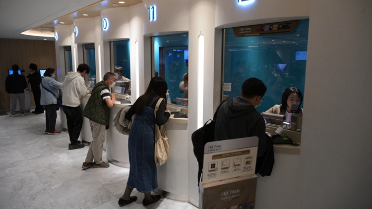 傳36歲水警一注10元中六合彩頭獎 贏得6923萬元彩金