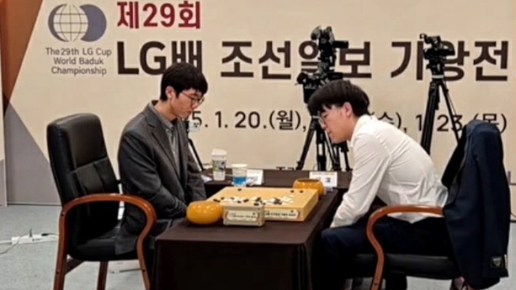 柯潔疑回應比賽結果 社交賬號簡介改為「九冠王」