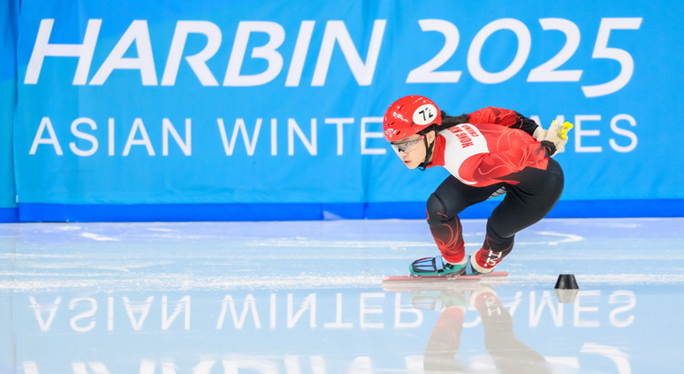 亞冬會今晚開幕  林靜欣翁厚全任港隊持旗手