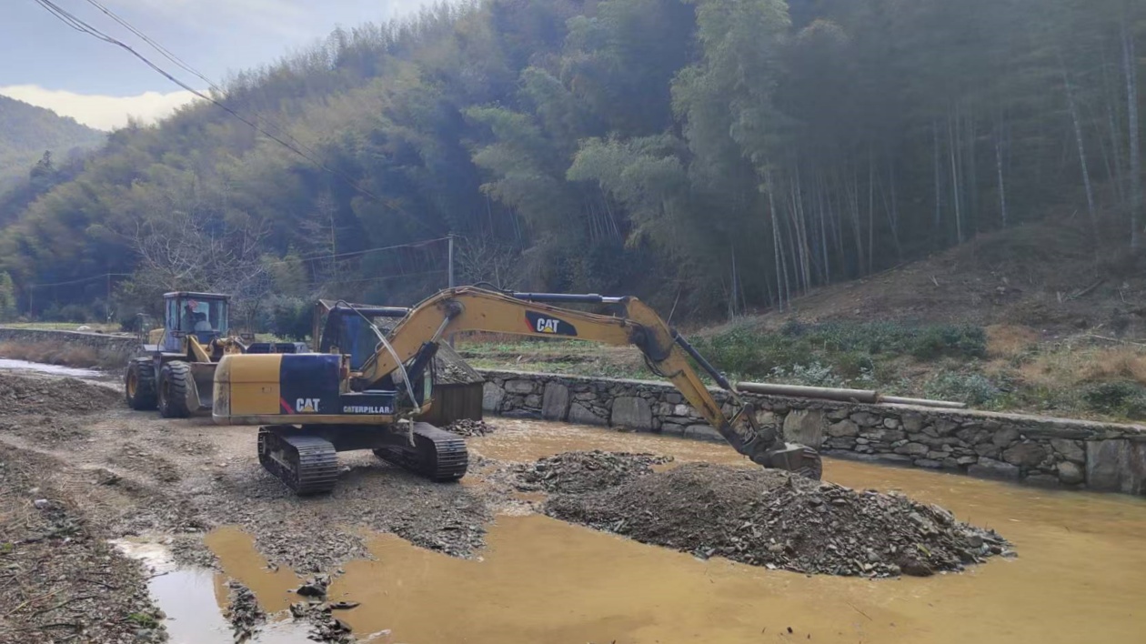 皖黟縣：「代表說事」謀發展  「六個洪星」繪新景