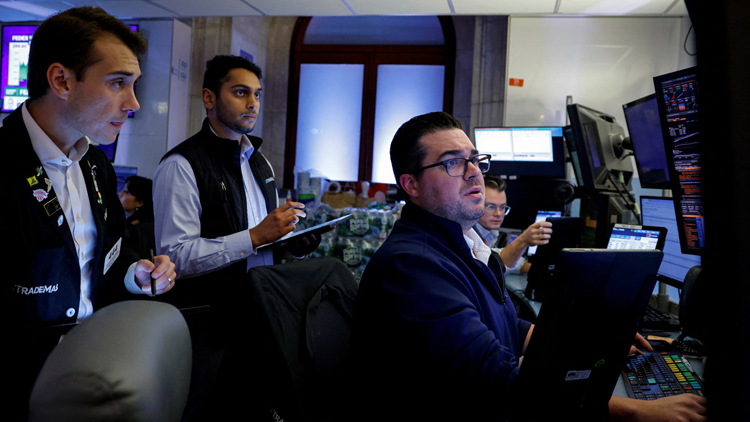 市場憂美國關稅戰 美股道指早段跌逾500點 恐慌指數飆升