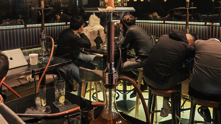 衞生署中區打擊非法吸食水煙 發出3張定額罰單