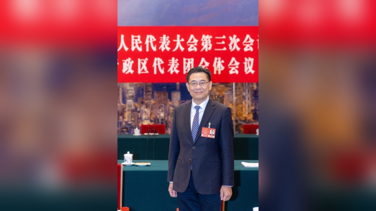  全國兩會｜楊德斌：四大方向推動香港數字經濟發展