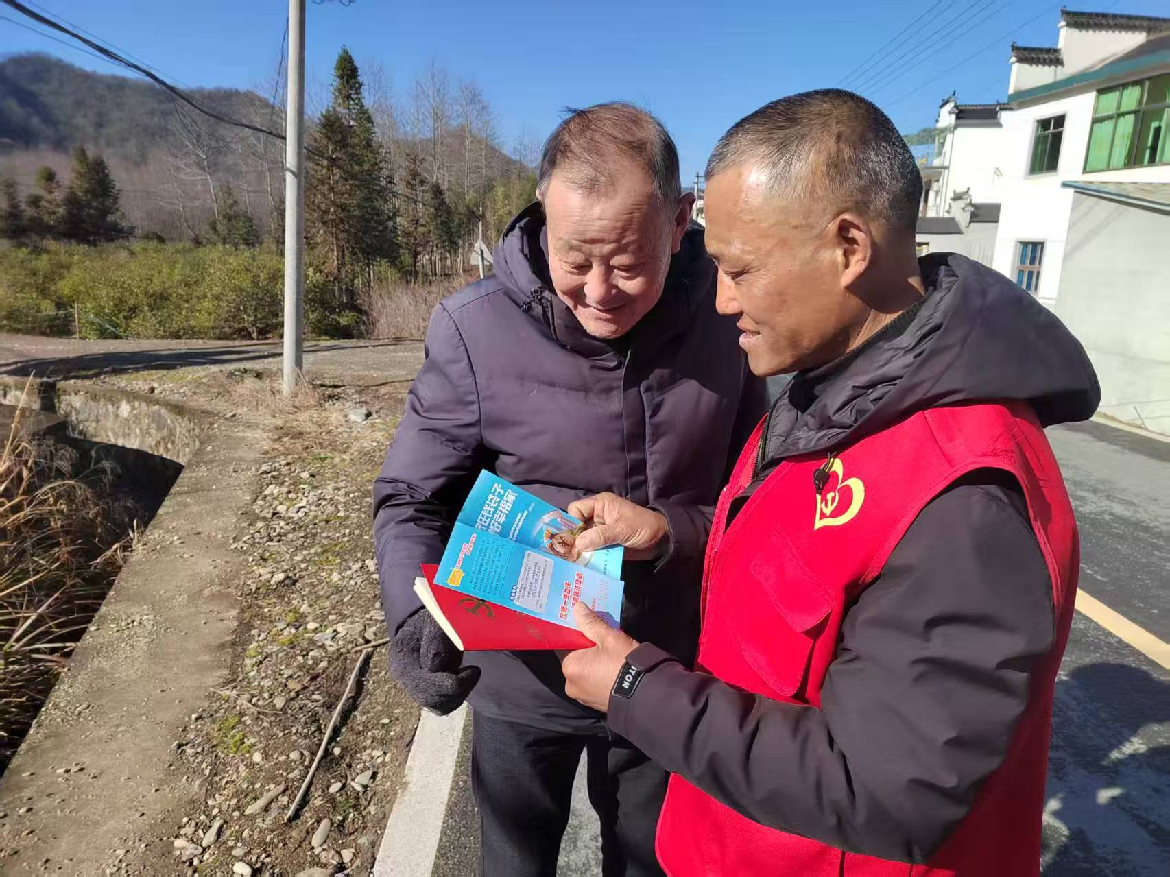 皖黟縣美溪：織密反詐「安全網」 守護百姓「錢袋子」