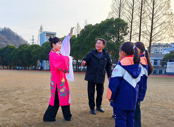 皖徽州目連戲煥新記：檢察力量守護非遺文脈