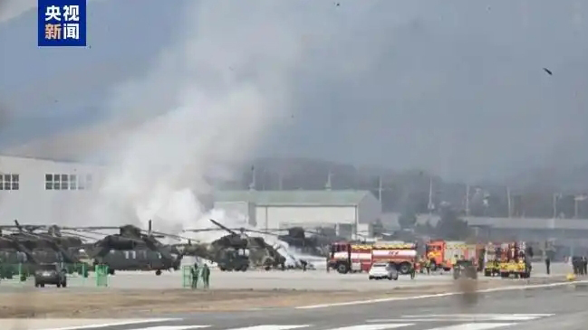 韓國一架軍用無人機同直升機相撞