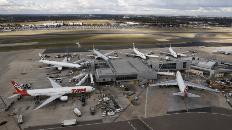 倫敦希思羅機場宣布開始恢復航班 