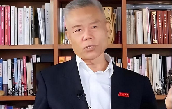 司馬南回應偷稅被罰超900萬：低頭認錯不求原諒，已繳清罰款和滯納金