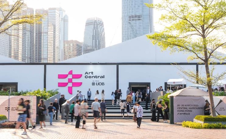 【藝術三月】直擊 Art Central 現場  藝聚中環海旁
