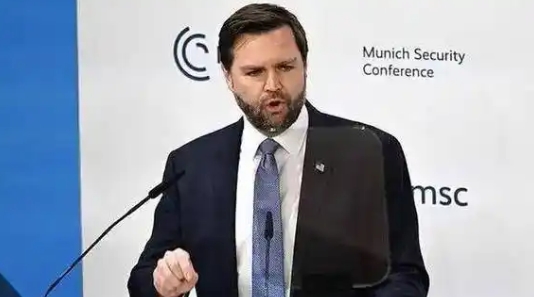 美國副總統萬斯稱28日將訪問格陵蘭島