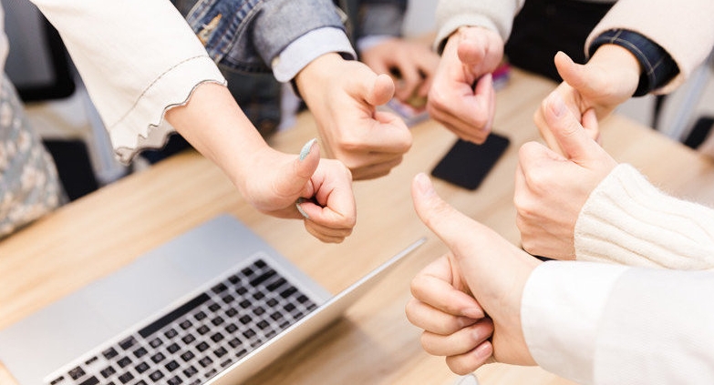 【財通AH】年報「曬出」明星基金經理重倉動向 大消費、TMT等賽道受青睞