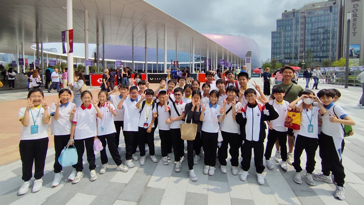 香港七欖首度移師啟德體育園舉行 觀眾對場館評價正面