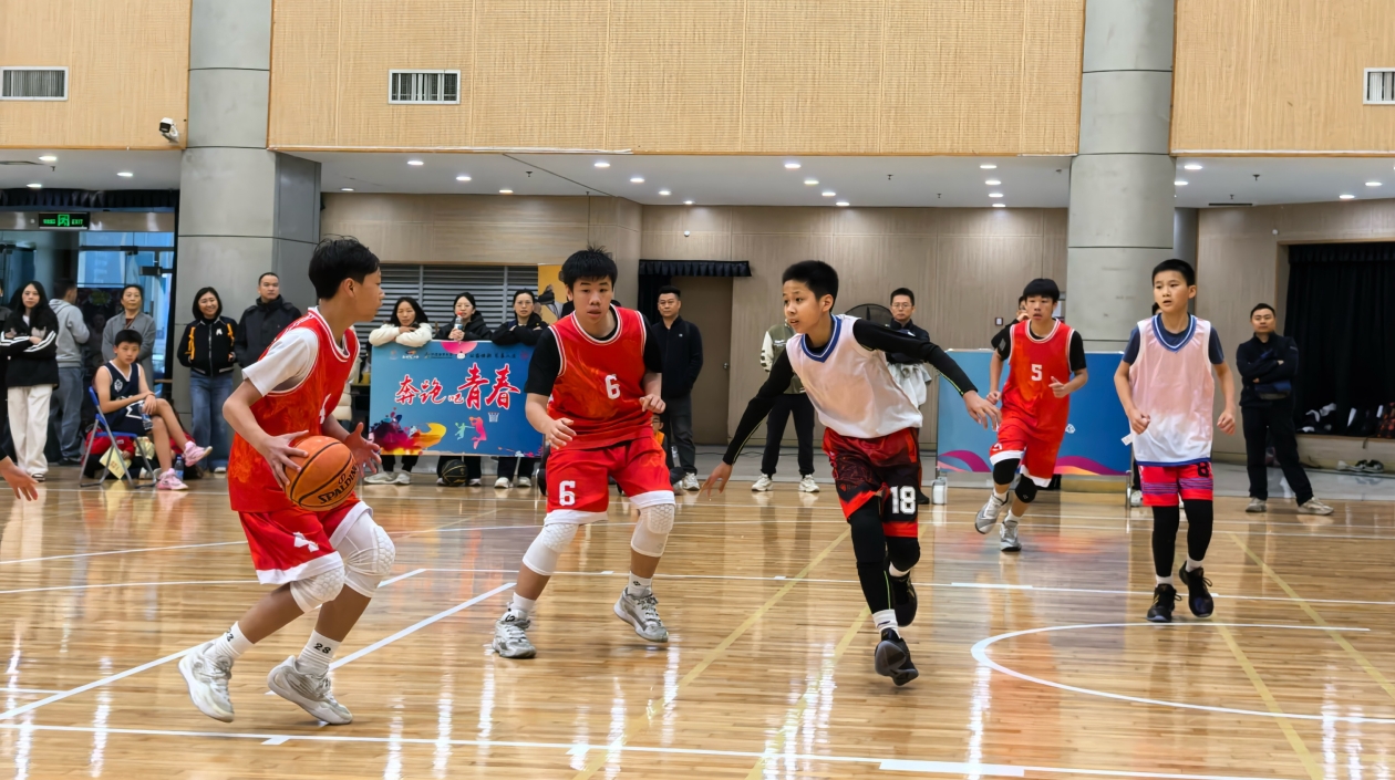 十五運煥新場館市民先「嘗」  近400名小將寶體激戰三人籃球賽