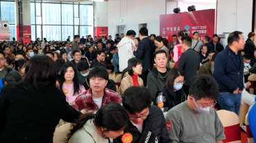 鵬宸雲築再續傳奇，1小時勁銷約10億！