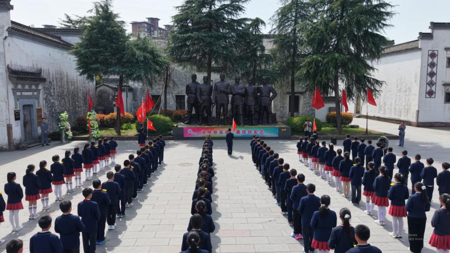 皖徽州區：清明祭英魂 賡續鐵軍志