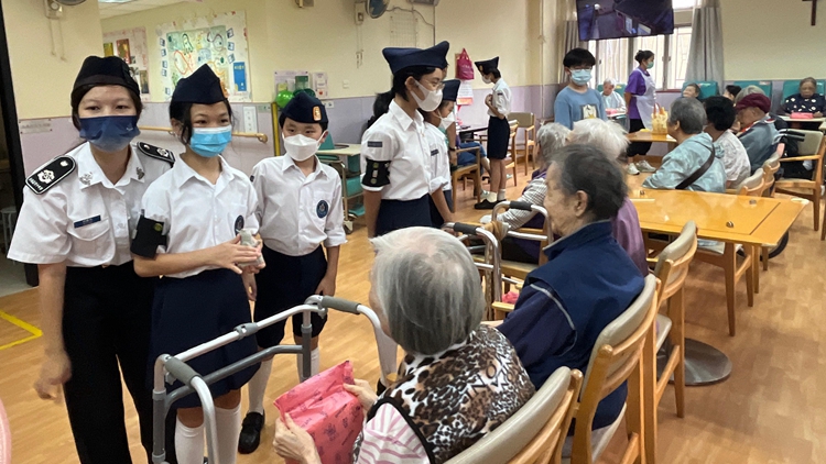 香港基督少年軍去年義工服務近20萬小時 超額2倍