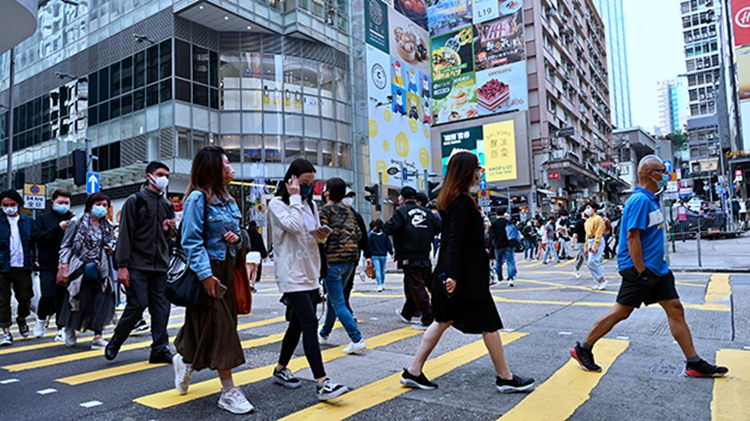 投資顧問：視強積金成員投資年期決定部署