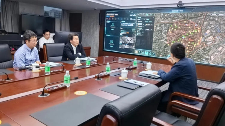 白雲應急救援擬增加「鋼鐵戰友」