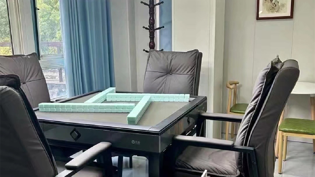 【長在隨筆】三缺一，找胡適