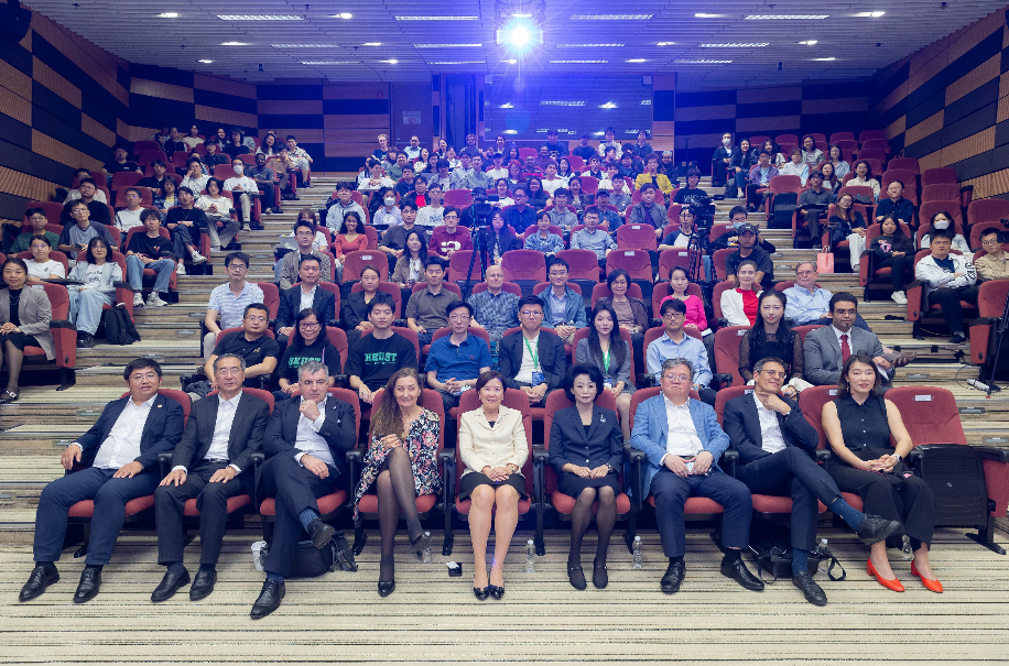 三位諾獎得主到港科大作分享