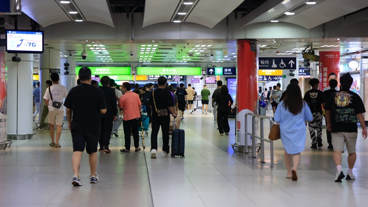 料復活節假期大量市民及車輛往來內地及港澳 運輸署籲預早規劃跨境行程