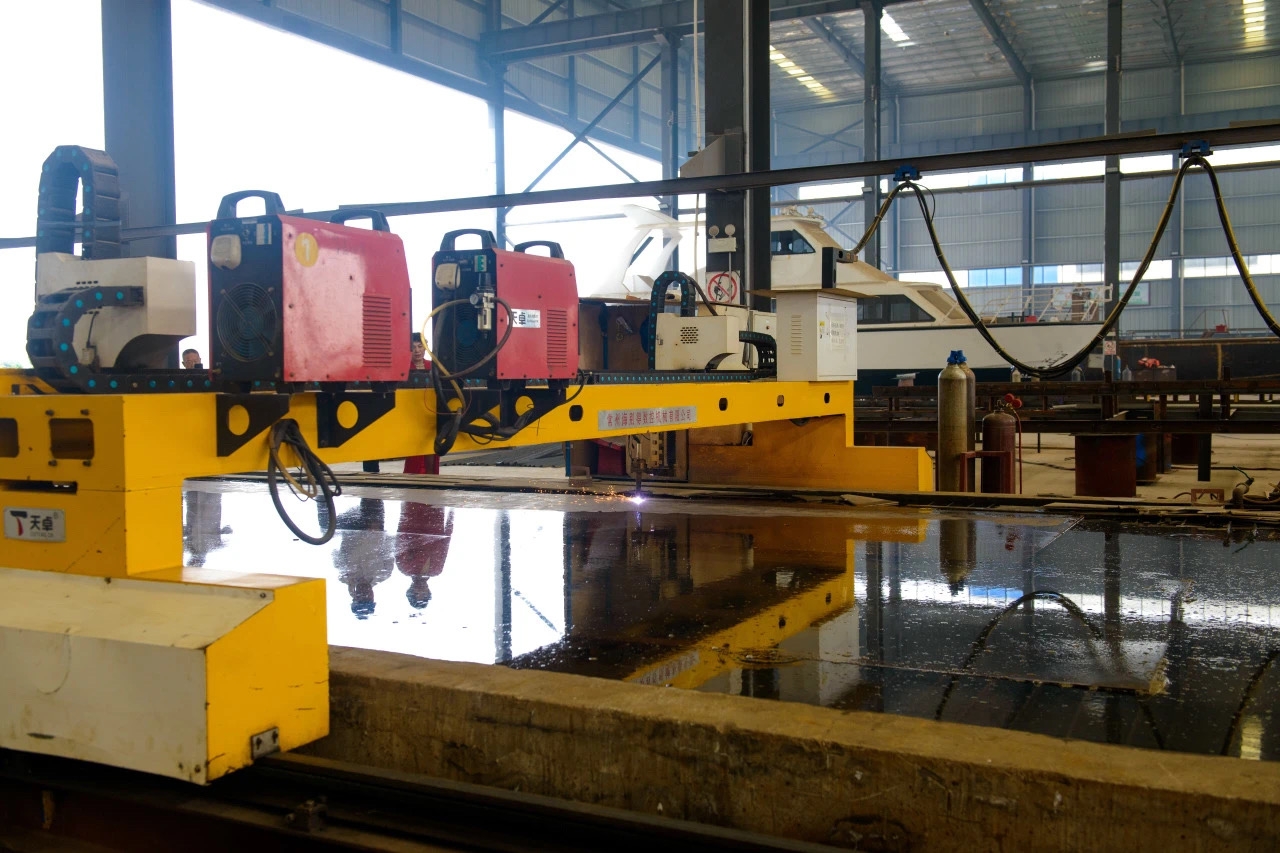 沅江製造揚帆出海！湖南首艘出口馬來西亞豪華遊艇開工