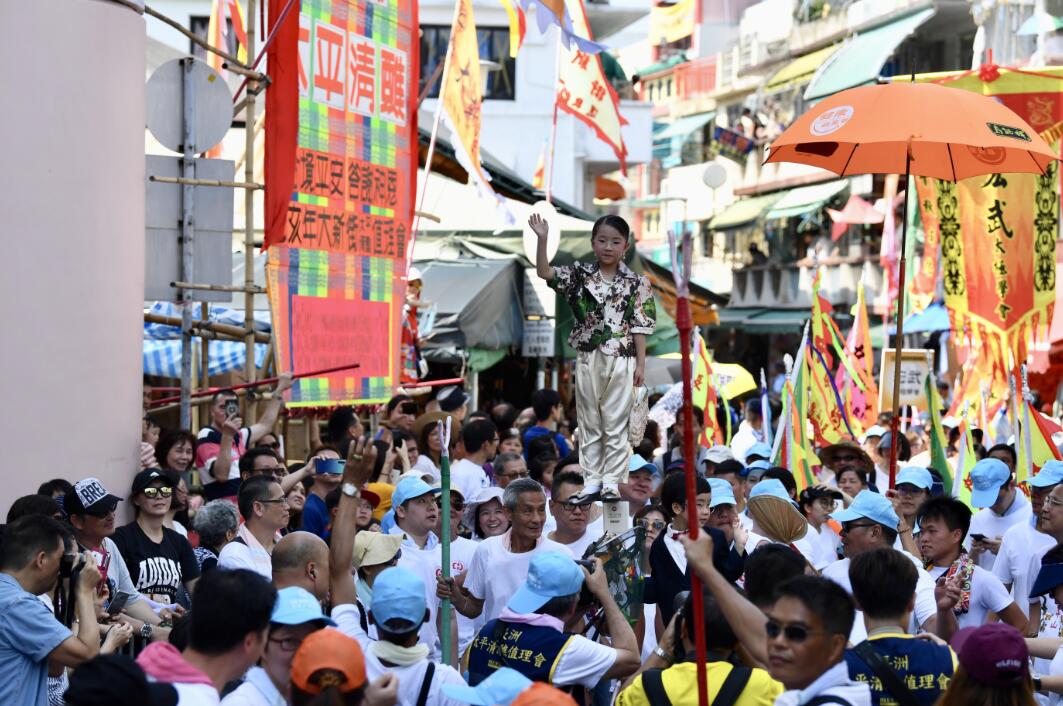 長洲太平清醮飄色巡遊 警方人流安全管理措施