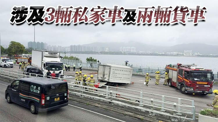 吐露港公路5車串燒釀6傷 相關行車線一度全線封閉