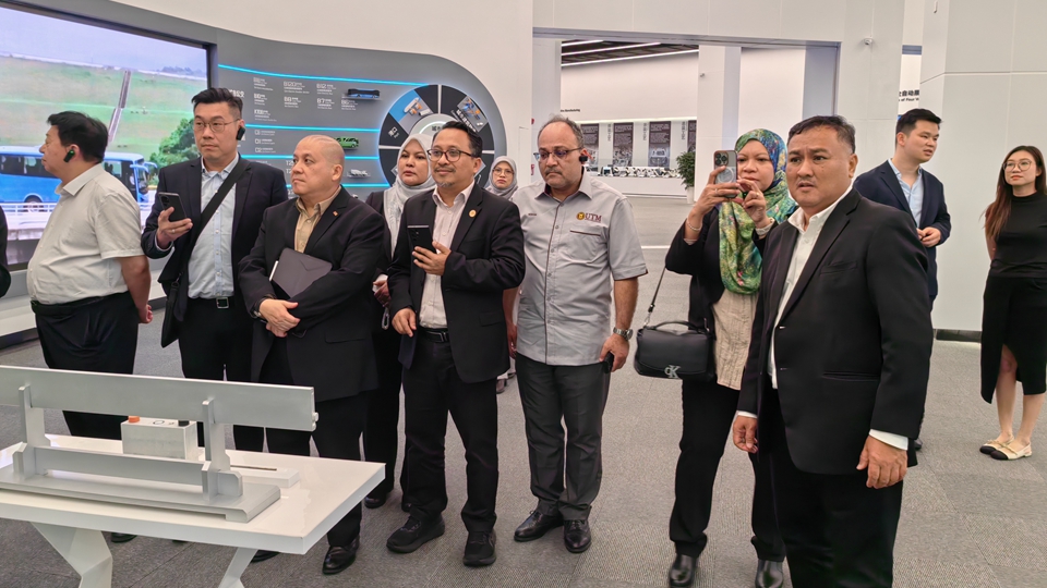 「一帶一路」產學研新標桿：馬來西亞理工大學代表團參訪比亞迪總部