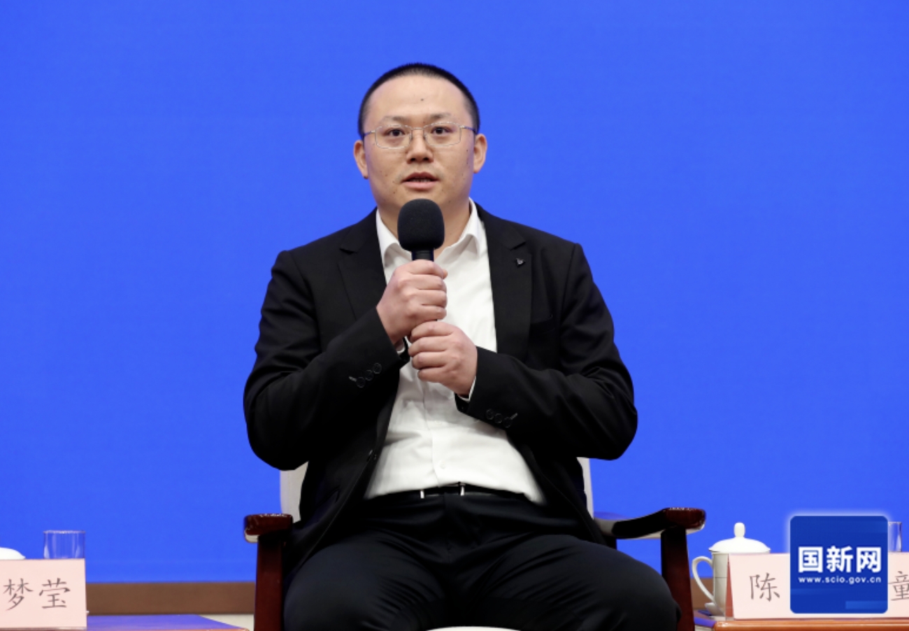 鎮江企業亮相國新辦中外記者見面會