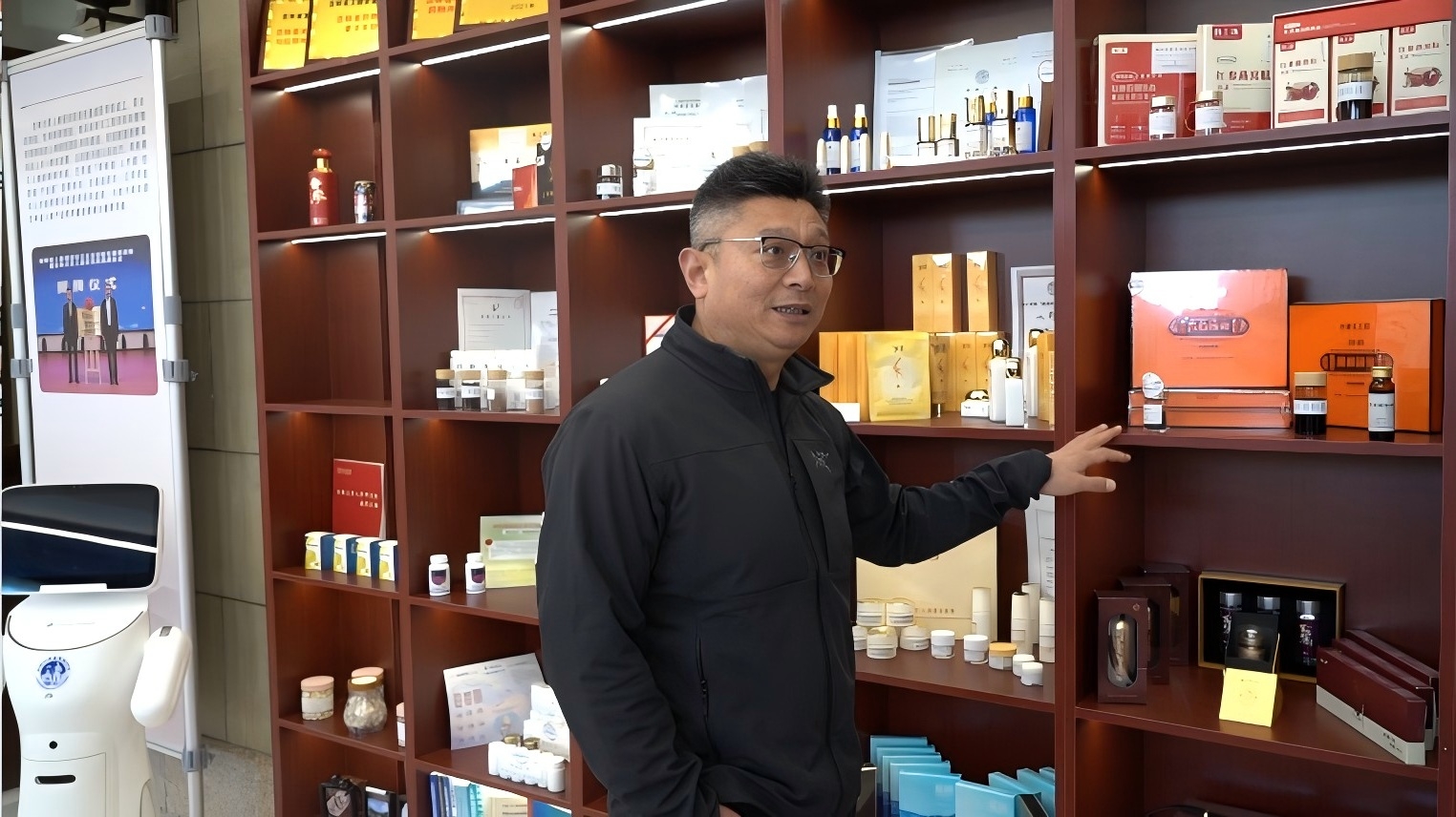 吉林大學人參研究院王放院長接受香港商報記者專訪