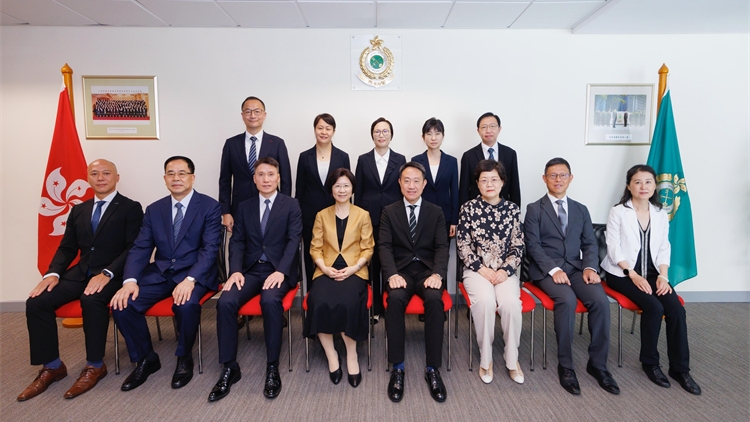 陳子達與海關總署署長孫梅君會面 簽訂備忘錄加強兩地海關陸路口岸信息共享