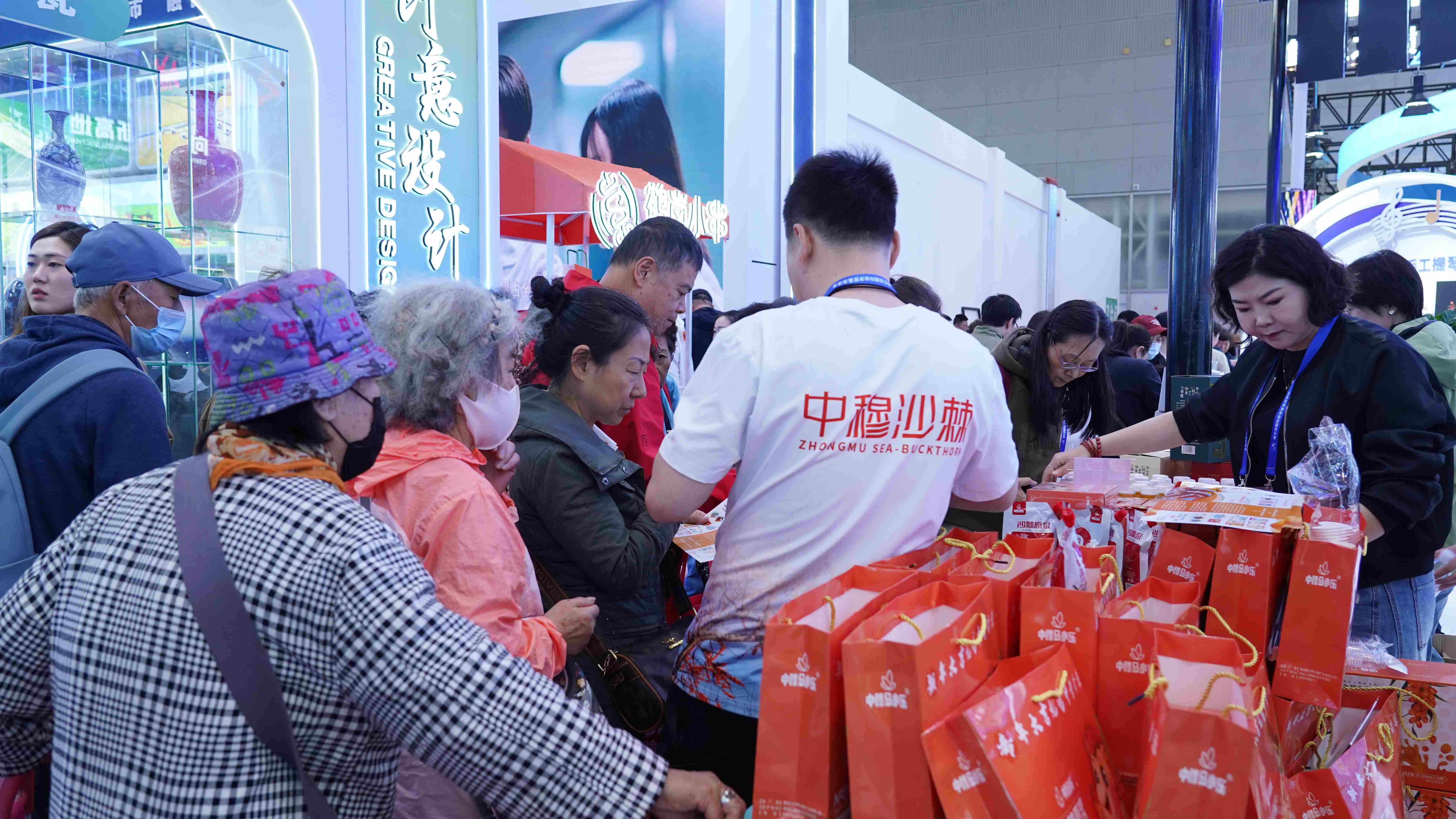 中穆沙棘「寒地黃金果」：哈洽會火爆「出圈」叩響大灣區