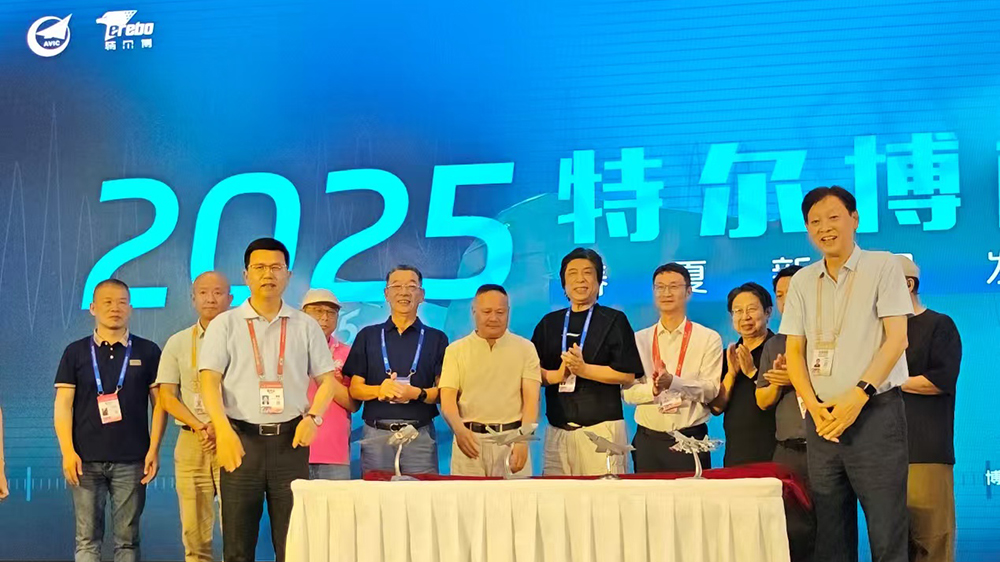 深圳博爾於第21屆文博會發布四款戰機模型