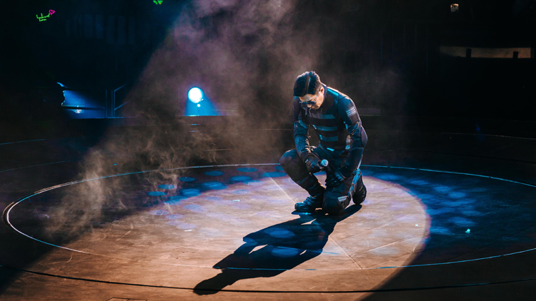 有片 | 【娛樂】林峯紅館演唱會尾場 古天樂「項少龍」姿勢亮相 宣布電影《尋秦記》元旦上映