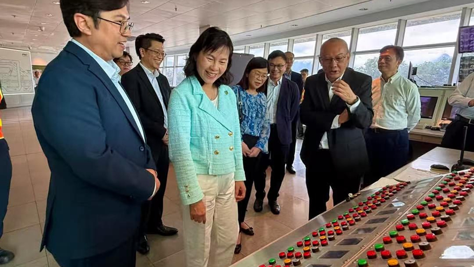  陳美寶：政府接收大欖隧道 為香港交通揭開新一頁